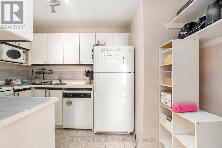 29567920/907-475-laurier-avenue-w/ottawa-centre/ottawa/ontario/K1R7X1_11