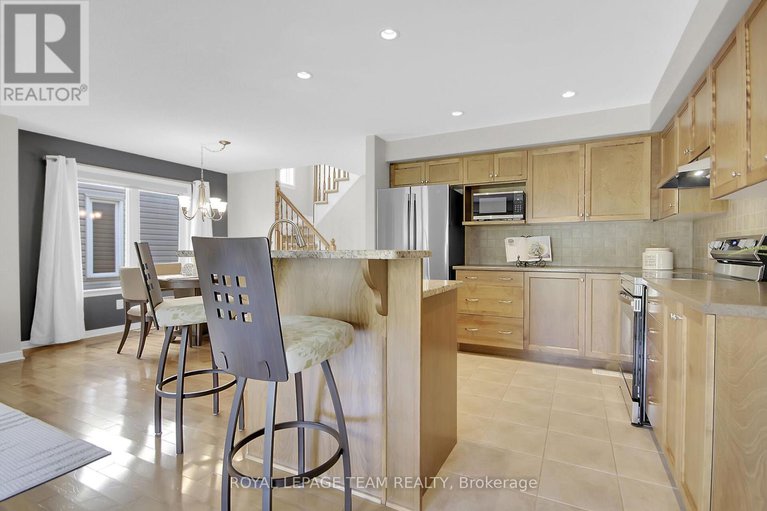 28767577/363-celtic-ridge-crescent/morgans-grantsouth-march/ottawa/ontario/K2W0B6_13