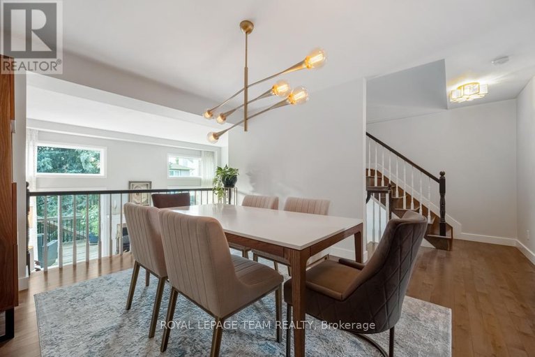 29676551/103-dunbarton-court/cardinal-glen/ottawa/ontario/K1K4L5_9