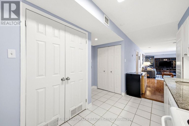 29581115/ph13-429-somerset-street-w/ottawa-centre/ottawa/ontario/K2P2P5_7