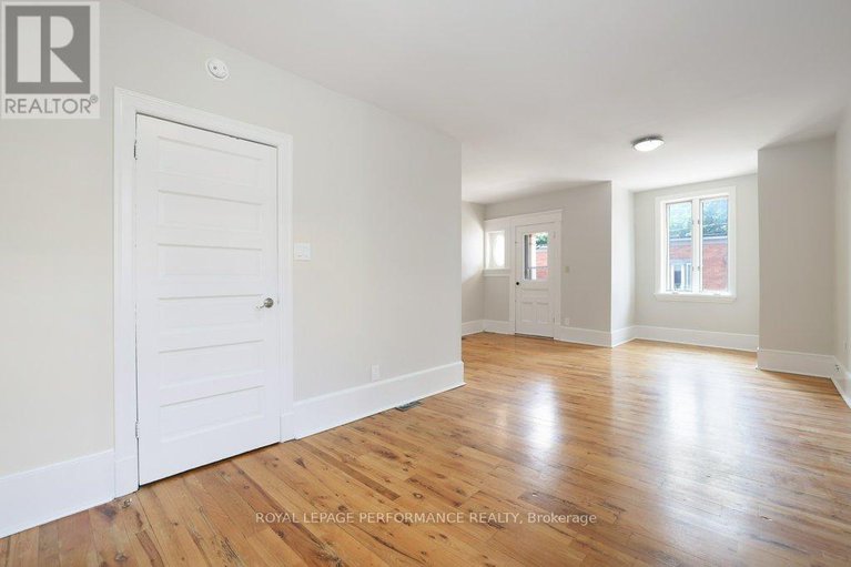 28563591/17-rupert-street/glebe/ottawa/ontario/K1S3S2_20
