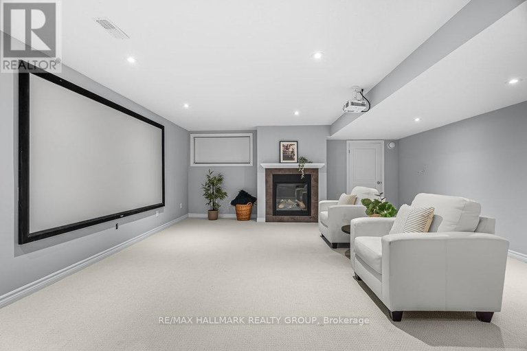 28361267/107-nutting-crescent/riverside-southgloucester-glen/ottawa/ontario/K4M0C3_37
