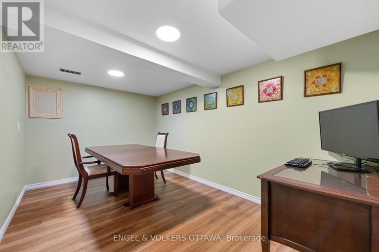 29223886/105-302-kintyre-private/carleton-square/ottawa/ontario/K2C3M6_35