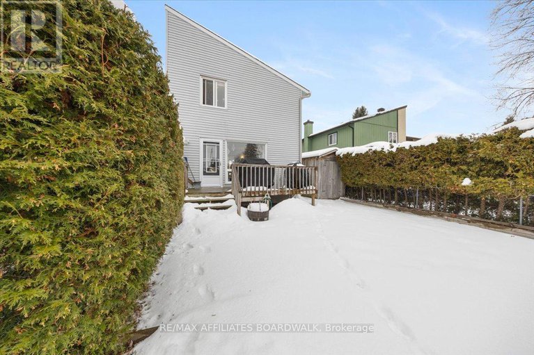 29195363/1146-grenoble-crescent/orleans-wood/ottawa/ontario/K1C2C6_30
