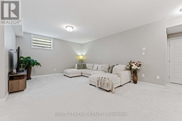 29367758/248-maygrass-way/remainder-of-stittsville-area/ottawa/ontario/K2S2K9_28