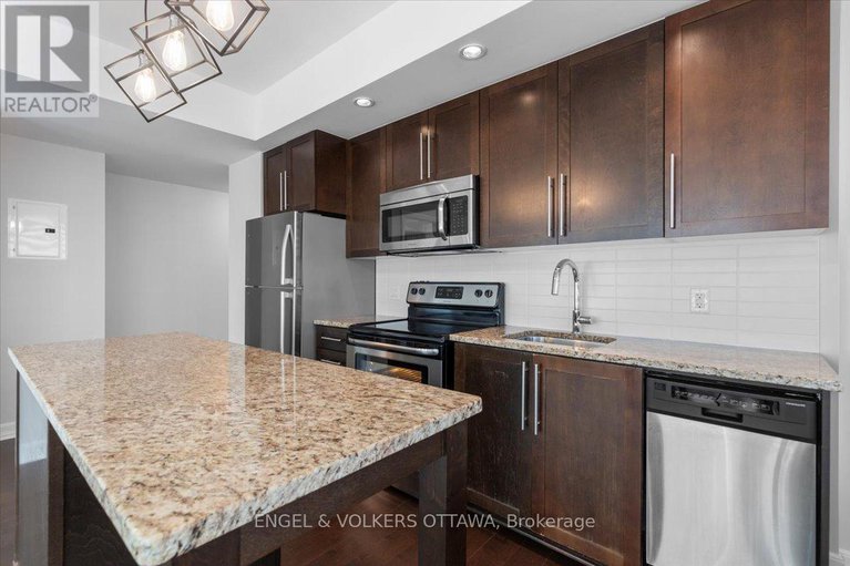 29223891/213-238-besserer-street/sandy-hill/ottawa/ontario/K1N6B1_5