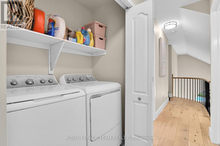 28615921/4156-wolfe-point-way/riverside-southgloucester-glen/ottawa/ontario/K1V1P5_24