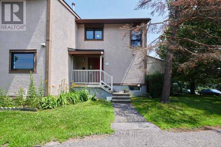 28616090/92-1913-stonehenge-crescent-s/pineview/ottawa/ontario/K1B4N7_1