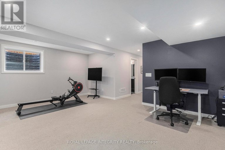 28650135/1043-eider-street/riverside-southgloucester-glen/ottawa/ontario/K4M0P4_27