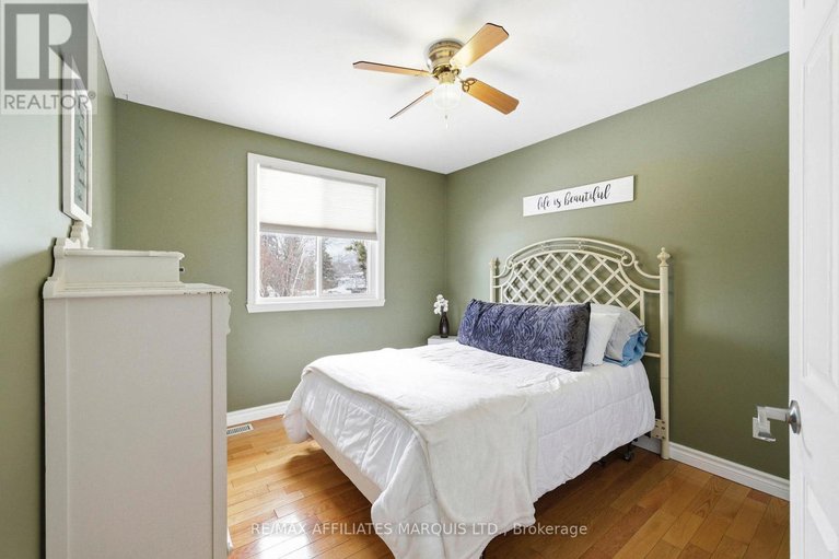 29381387/18247-county-rd-2-street/south-glengarry-charlottenburgh-twp/south-glengarry/ontario/K6H5R5_15