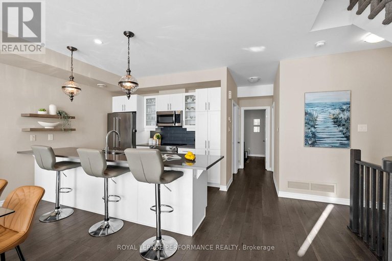 29671651/167-poplin-street/riverside-southgloucester-glen/ottawa/ontario/K4M0G7_9