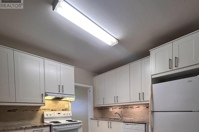 29120640/11-melrose-avenue/hintonburg/ottawa/ontario/K1Y1T8_5