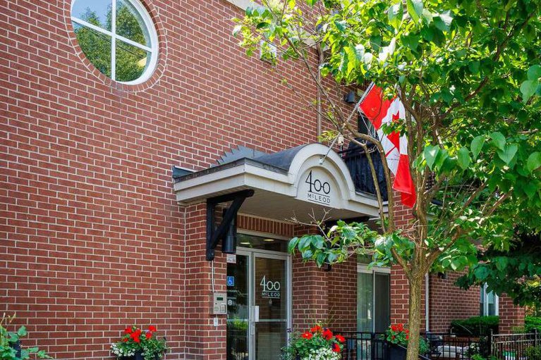 28592109/105-400-mcleod-street/ottawa-centre/ottawa/ontario/K2P1A6_4