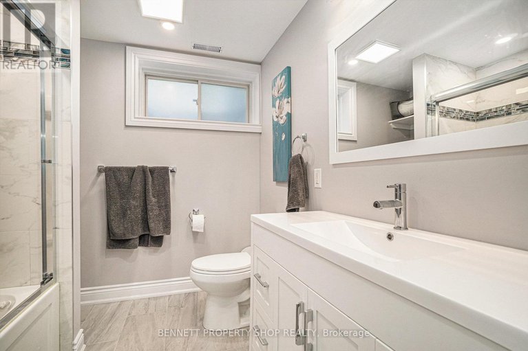 28526426/6535-empire-grove-street/greely/ottawa/ontario/K4P1G6_27