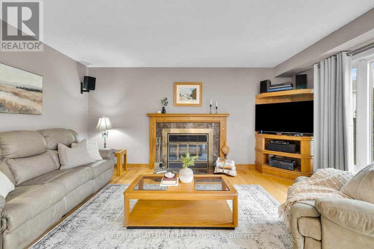 29571955/5-ellisson-way/hunt-club-park/ottawa/ontario/K1G4N9_17