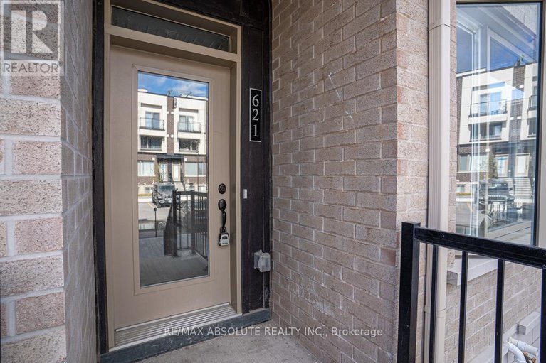 28861508/621-makwa-private/cfb-rockcliffe-and-area/ottawa/ontario/K1K5A4_2