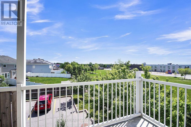 28386719/60-674b-chapman-mills-drive/strandherd/ottawa/ontario/K2J3V2_24