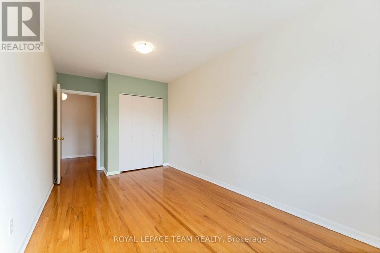 28889686/2664-draper-avenue/redwood-park/ottawa/ontario/K2H6Z9_19