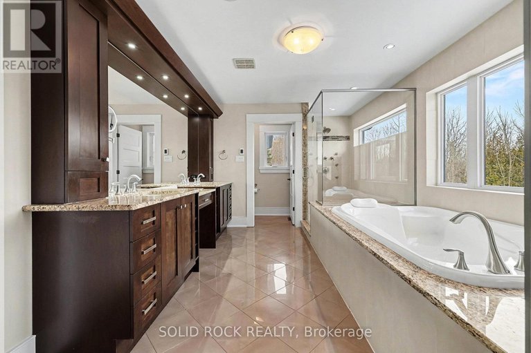 29234459/130-ironstone-court/remainder-of-stittsville-area/ottawa/ontario/K2S0L4_26