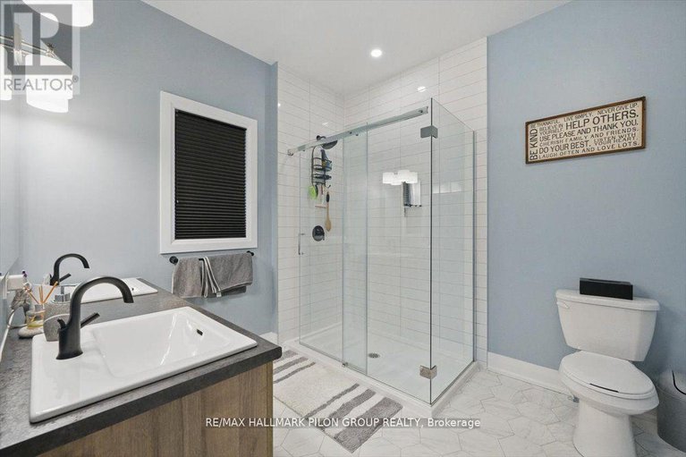 28780594/1243-avignon-street/embrun/russell/ontario/K0A1W0_12
