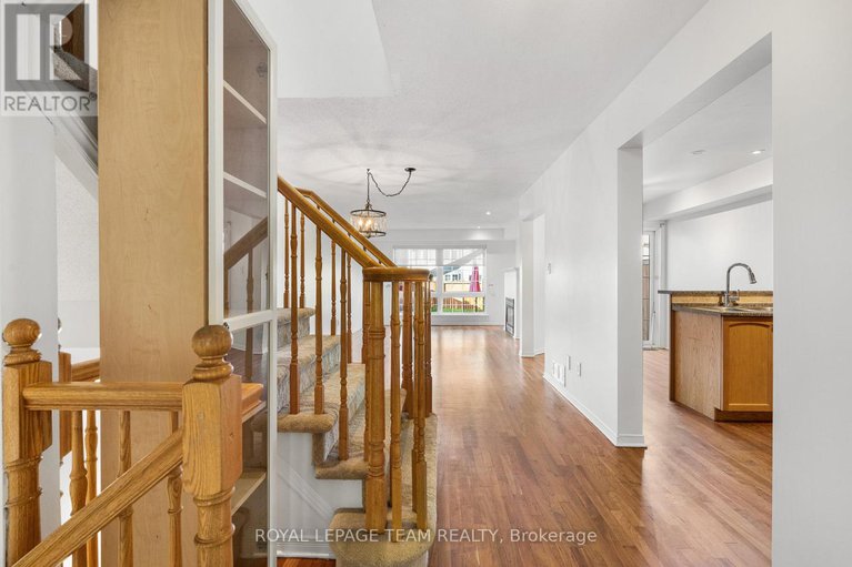 28869607/30-goldthorpe-private/stonebridge/ottawa/ontario/K2J5L7_5