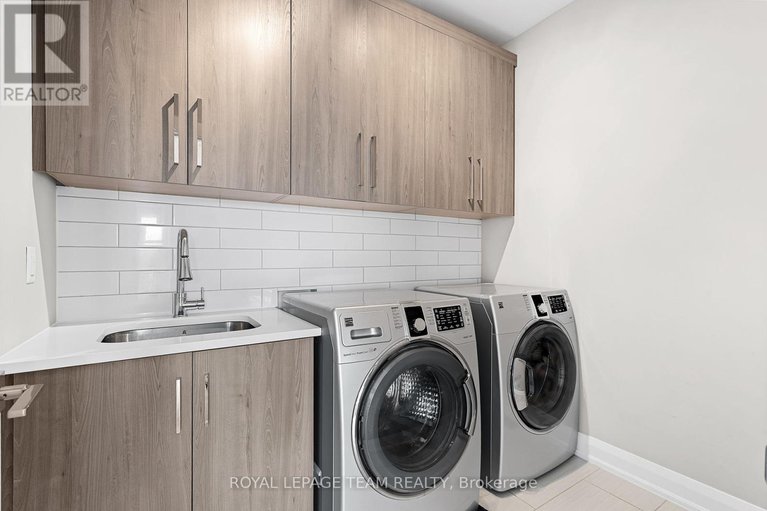 28288263/132-dunblane-way/manotick-village-manotick-estates/ottawa/ontario/K4M0A8_28
