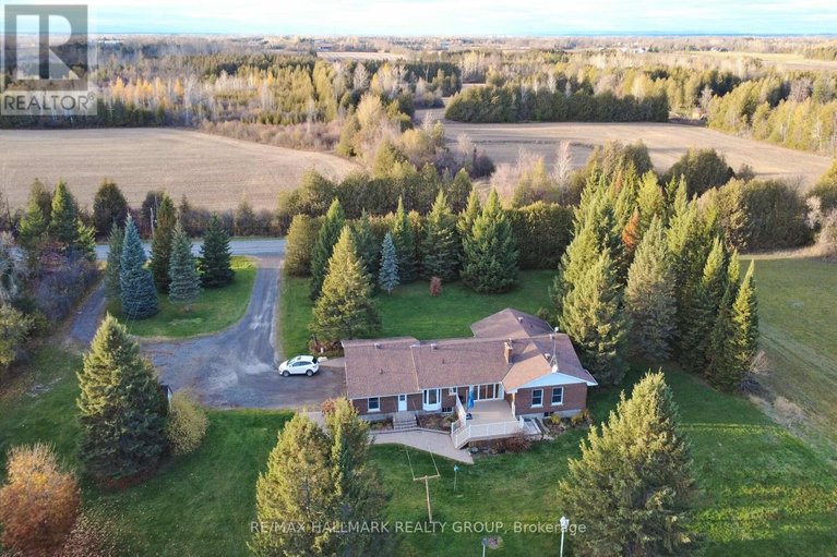 29085504/2772-harbison-road/rideau-twp-south-to-roger-stevens-drive/ottawa/ontario/K0A2Z0_45