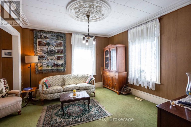 28439324/74-craig-street/village-of-russell/russell/ontario/K4R1A2_13
