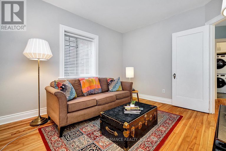28390175/2-180-augusta-street/sandy-hill/ottawa/ontario/K1N8C1_25