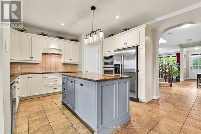 29066355/1878-montmere-avenue/notting-hillsummerside/ottawa/ontario/K4A0L7_11