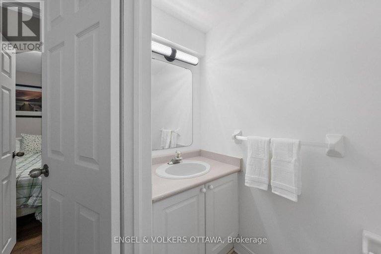 29684607/16-mayford-avenue/barrhaven-east/ottawa/ontario/K2G6A7_33