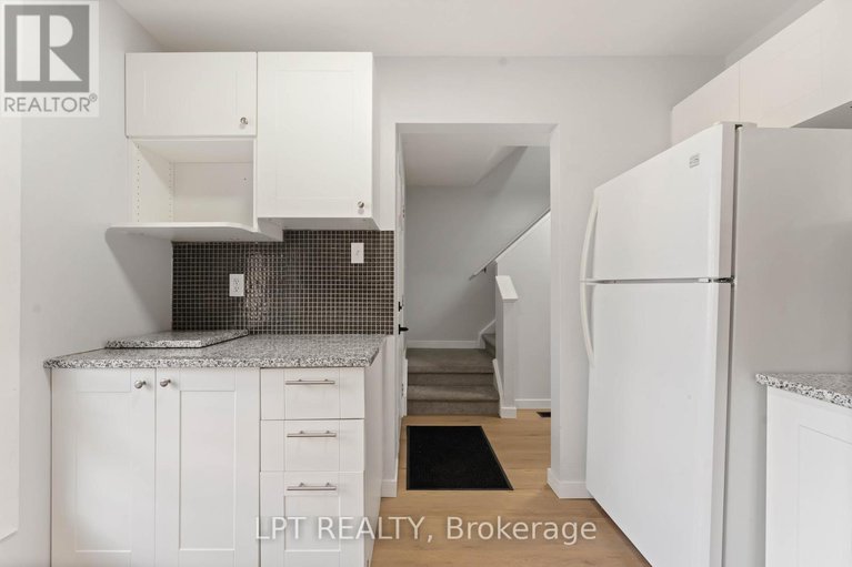 29131767/71-1743-trappist-lane/convent-glen-south/ottawa/ontario/K1C1X7_9