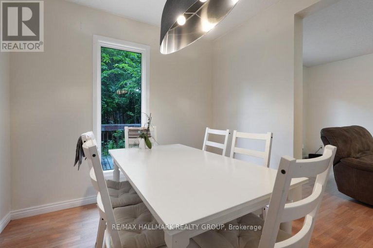 28388961/24-erin-crescent/hunt-club/ottawa/ontario/K1V9Z2_6
