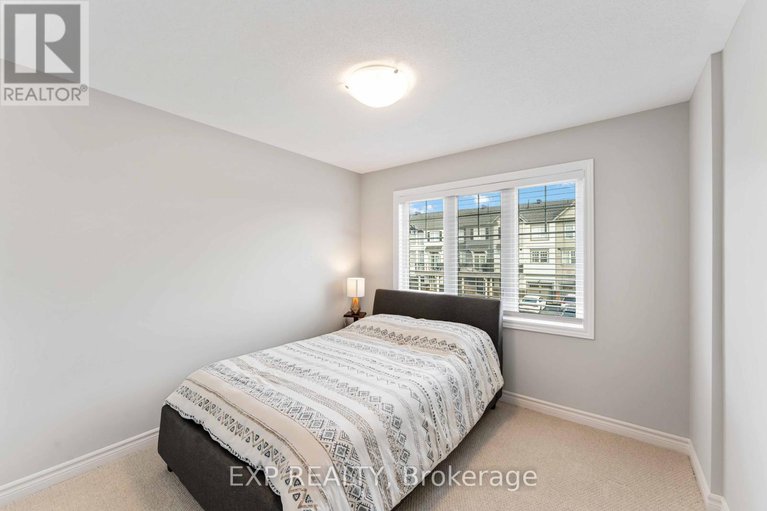 28572784/347-mountain-sorrel-way/avalon-west/ottawa/ontario/K4A1H7_7
