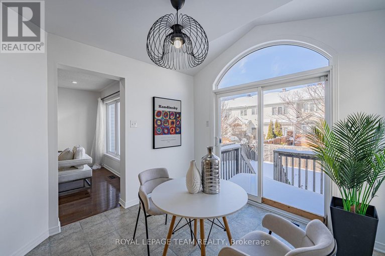 29363921/313-bryarton-street/chapel-hill/ottawa/ontario/K1C7R5_21