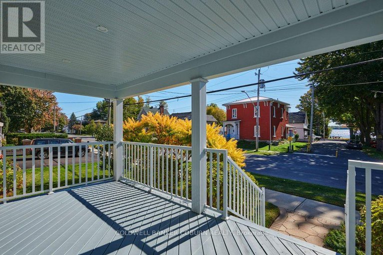 29382329/54-lakeshore-drive/morrisburg/south-dundas/ontario/K0C1X0_4