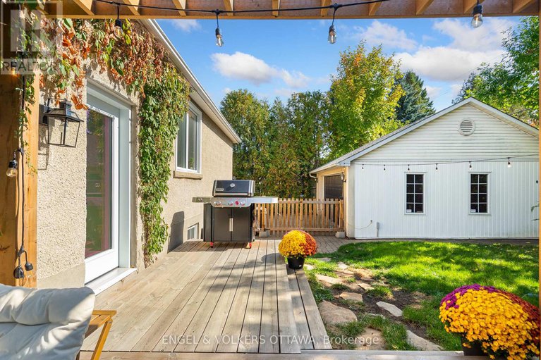 29427453/1270-cheverton-avenue/alta-vista/ottawa/ontario/K1H7P6_43