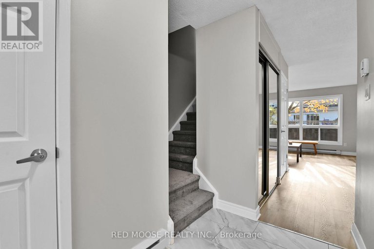 29074227/69-2970-olympic-way/blossom-parkleitrim/ottawa/ontario/K1T1Y4_16