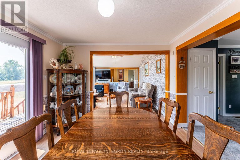 28715412/14977-country-rd-2-road/south-stormont-osnabruck-twp/south-stormont/ontario/K0C1M0_13