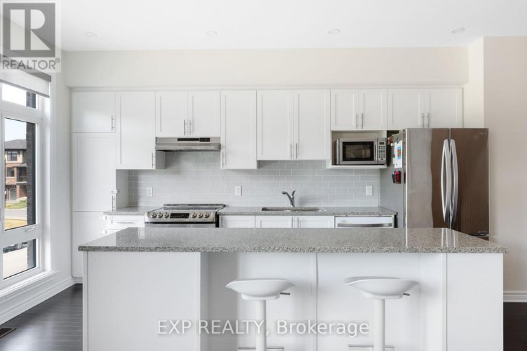 28804351/311-twinflower-way/longfields/ottawa/ontario/K2J5B2_20