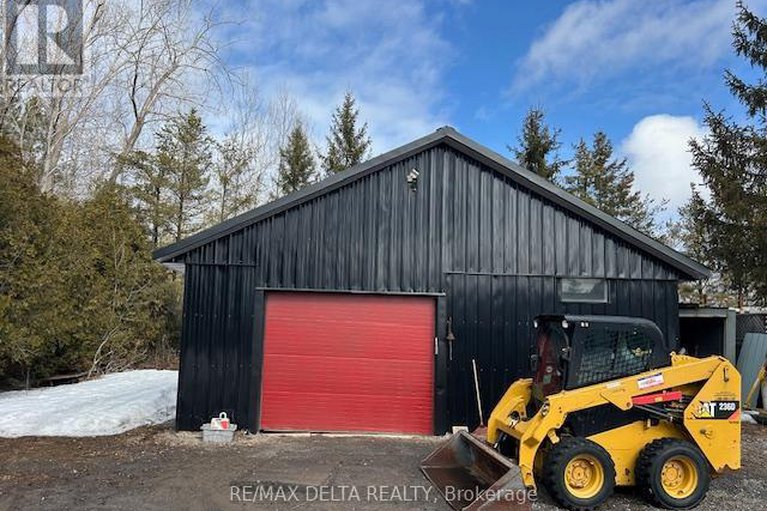 28138869/353-russell-road/clarencerockland-twp/clarence-rockland/ontario/K0A2A0_18