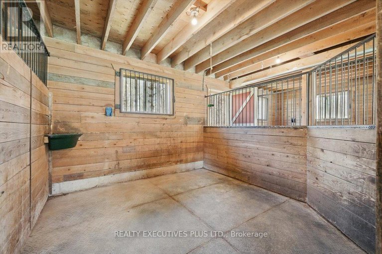28237112/2935-baseline-road/clarencerockland-twp/clarence-rockland/ontario/K0A3N0_39