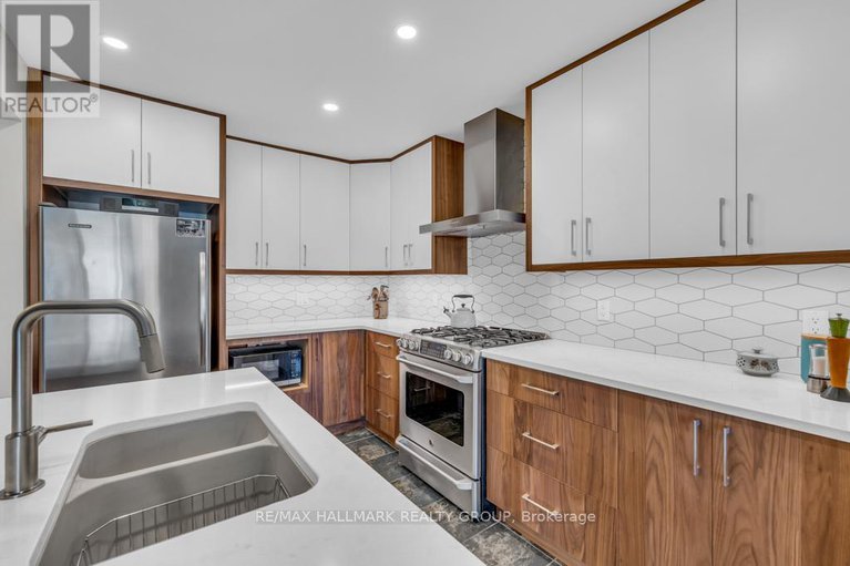 29420428/655-mansfield-avenue/laurentianview/ottawa/ontario/K2A2T5_8