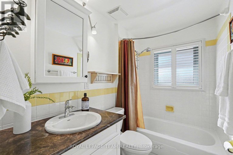 29322924/504-clothier-street-e/kemptville/north-grenville/ontario/K0G1J0_14