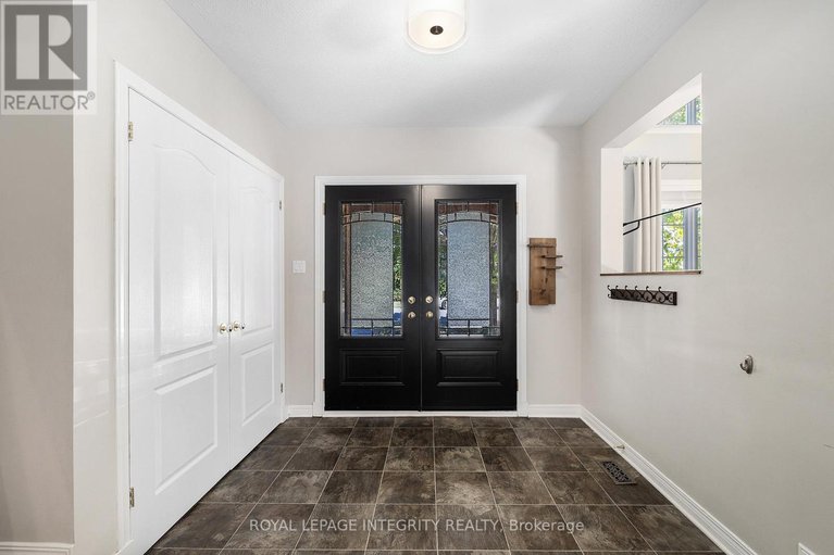 28906103/10-maybrook-place/barrhaven-east/ottawa/ontario/K2G6H6_4