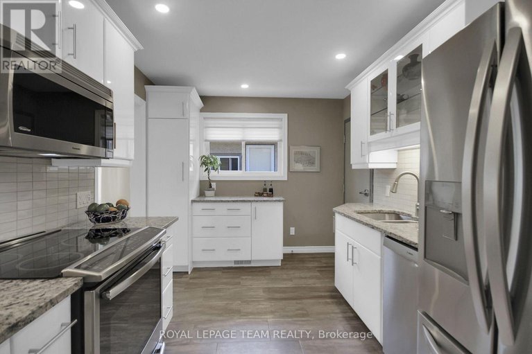 28310189/970-parkhurst-boulevard/mckellar-heightsglabar-park/ottawa/ontario/K2A3M9_15
