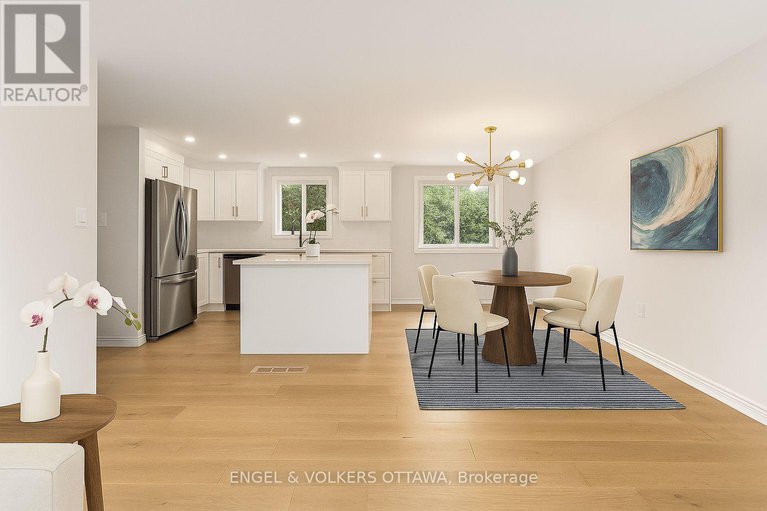 28556816/123-tripp-crescent/pheasant-run/ottawa/ontario/K2J1M5_9