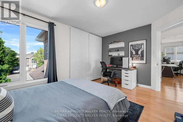 28644323/107-joshua-street/mer-bleuebradley-estatesanderson-park/ottawa/ontario/K1W0A2_24