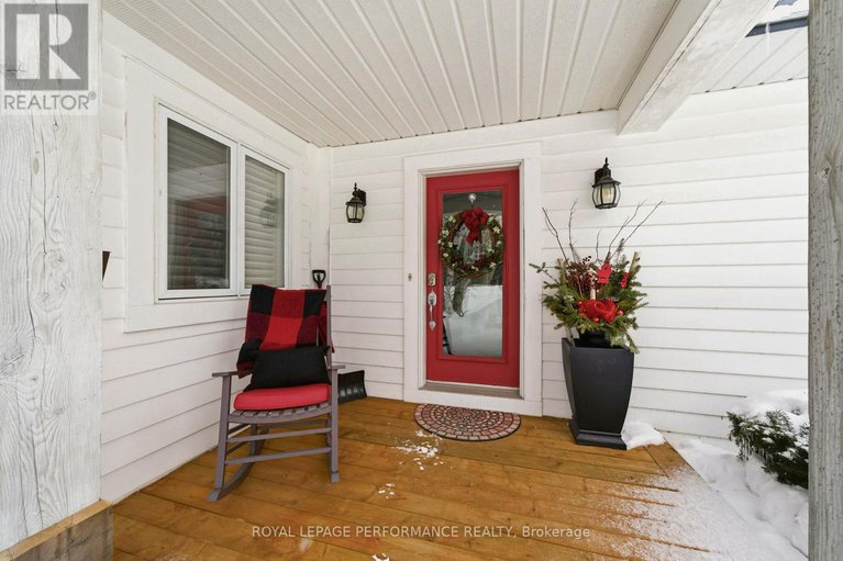 29401324/18537-stonehouse-point-road/south-glengarry-charlottenburgh-twp/south-glengarry/ontario/K6H5R5_3