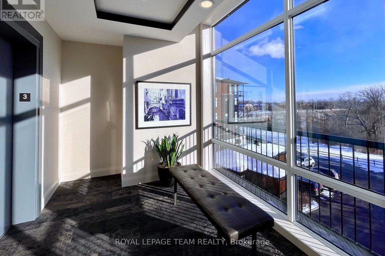 29167595/301-110-cortile-private/riverside-southgloucester-glen/ottawa/ontario/K1V2S8_4